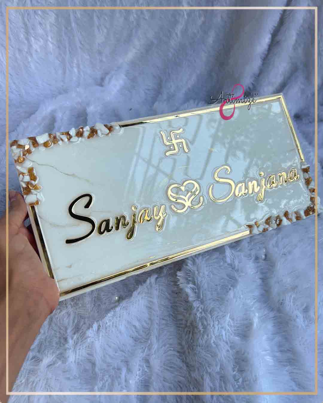 Geode Marble Effect Ivory Name Plate – Luxury Personalized Home & Office Décor - Stones