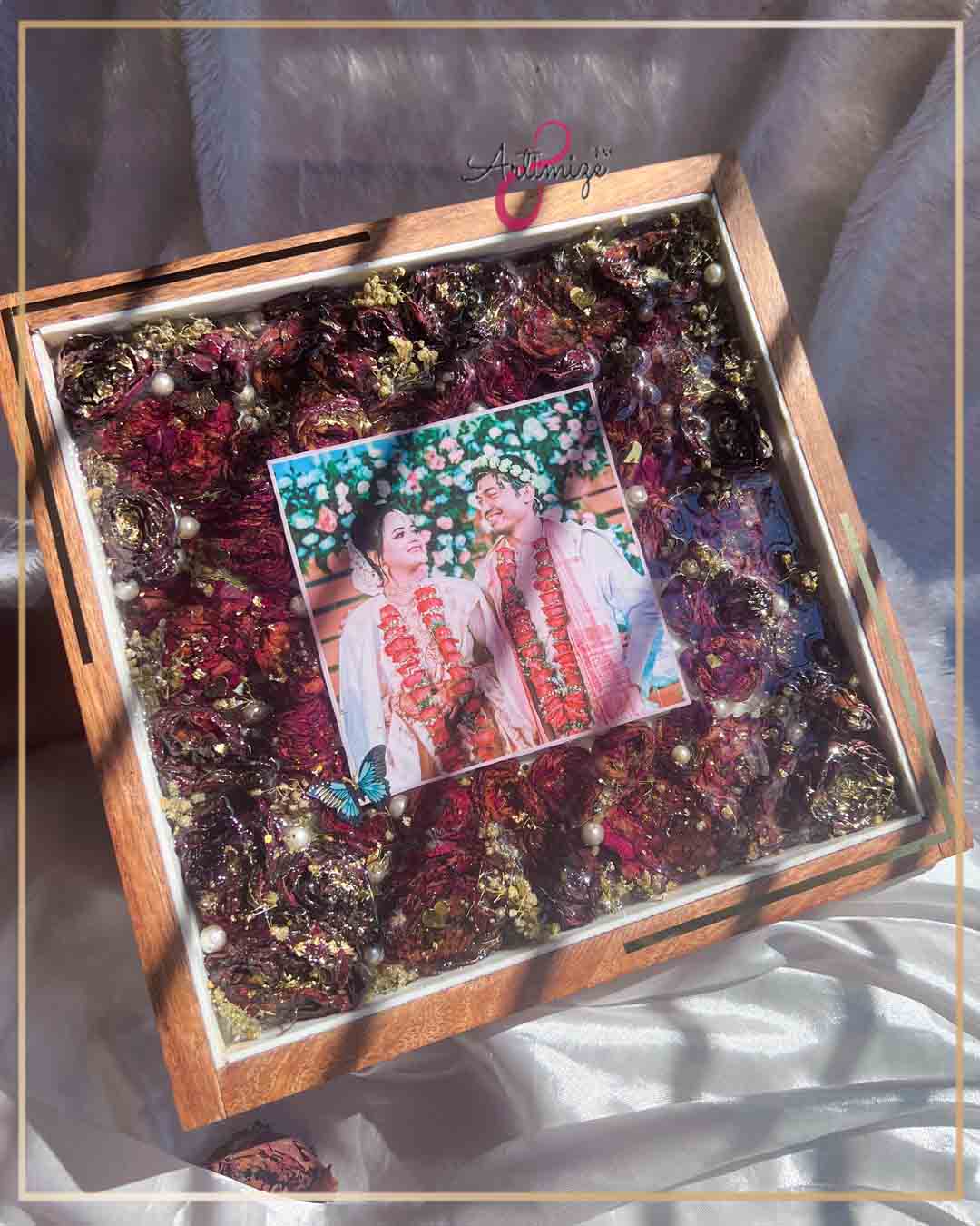 Real Varmala Flower Preserved Custom Resin Table Decor β A Timeless Keepsake