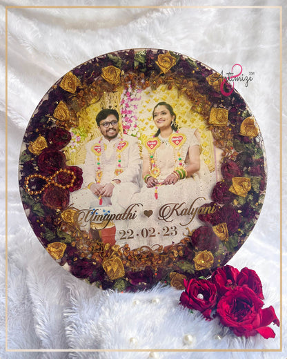 Resin Wedding Varmala Preserved Photo Table Decor